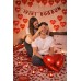 Sevgiliye Sürpriz Romantik Doğum Günü Süs Paketi (Yazı, Aşk Çeki, Kalp mum ve balon, Gül yaprağı)
